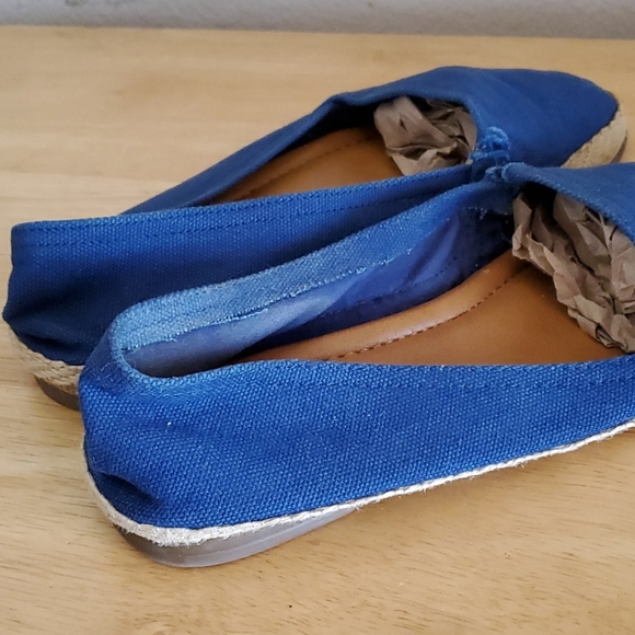 Lucky Brand Flat Canvas Espadrilles - Picture 5 of 12